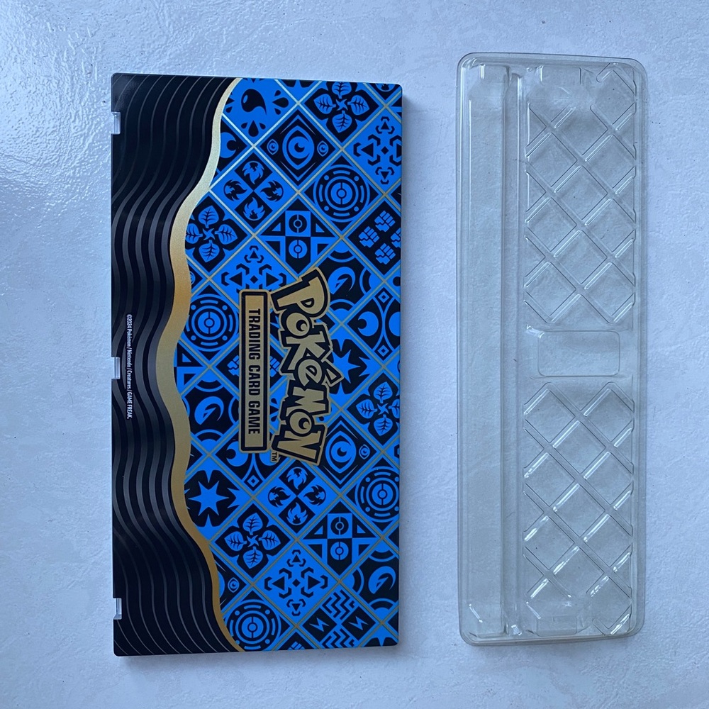 Pokémon✨Paldean Fates Magnetic Card Holder Case